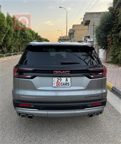GMC Acadia